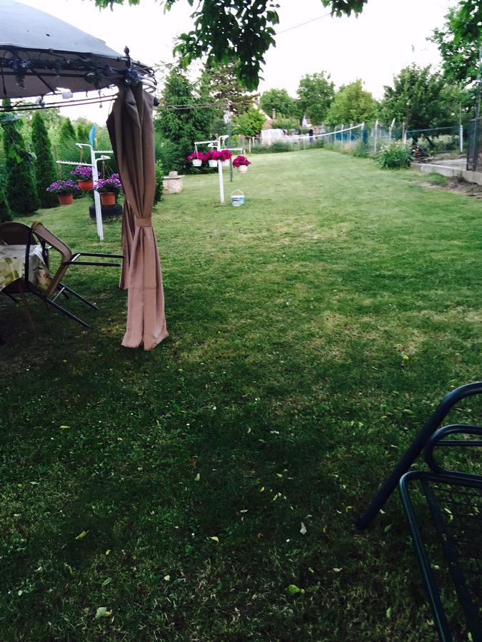 Appartement Rose Garden à Siófok Extérieur photo
